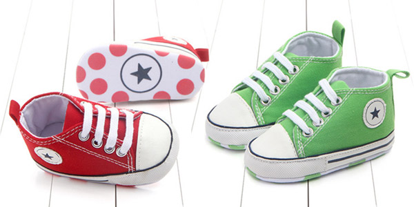 Zapatillas de tela para bebé estilo Converse chollo en AliExpress